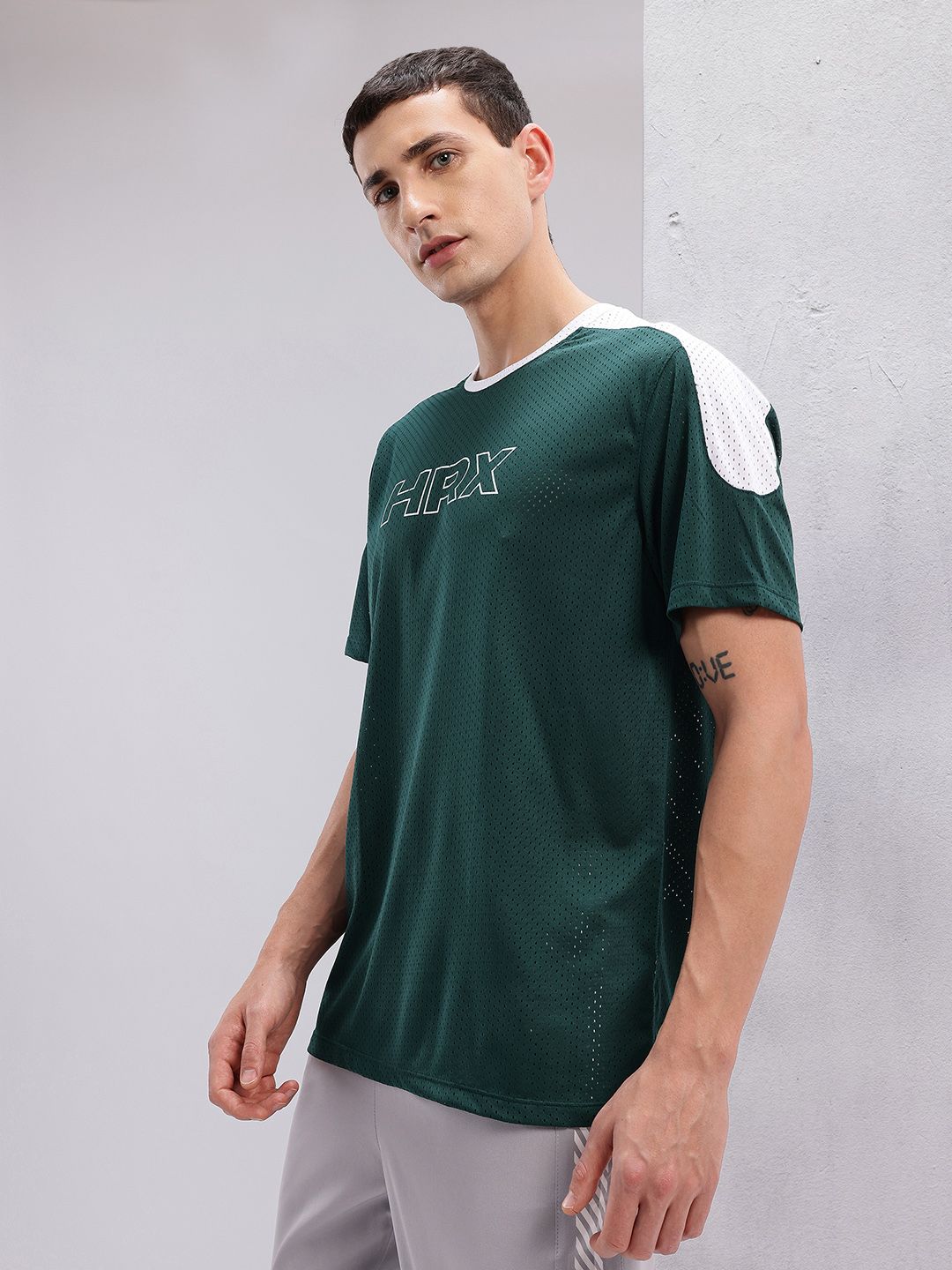 HRX by Hrithik Roshan Brand Logo Print Perforated Training T-shirt