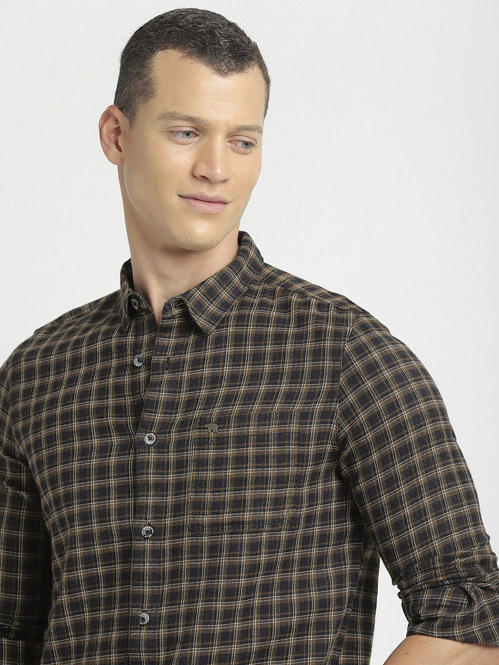 THE BEAR HOUSE Slim Fit Tartan Checked Spread Collar Pure Cotton Casual Shirt