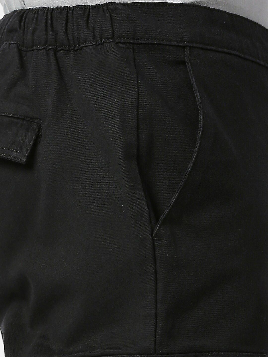 Thomas Scott Men Comfort Mid-Rise Easy Wash Cargo Trousers