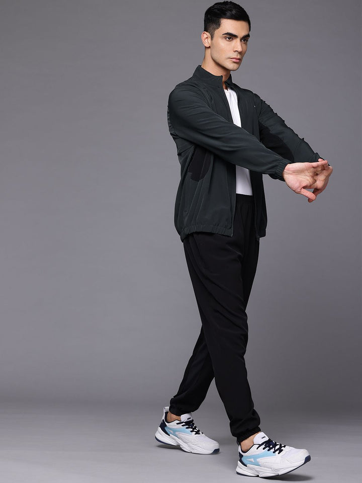 HRX by Hrithik Roshan Men Rapid-Dry Training Tracksuit