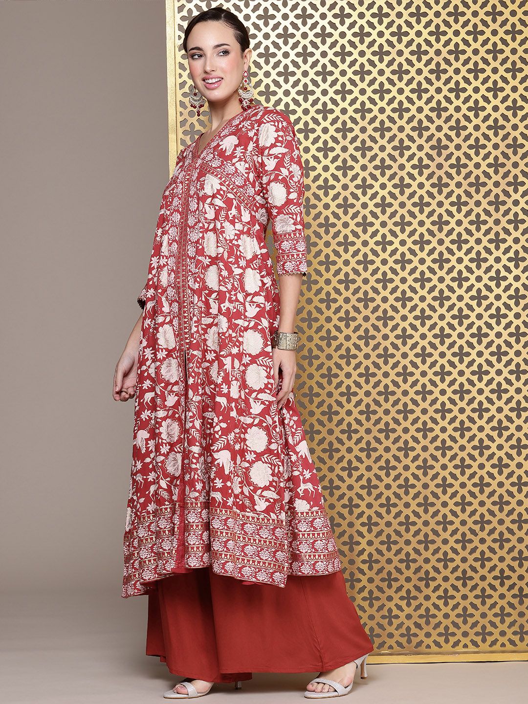 House of Pataudi Jashn Ethnic Motifs Foil Printed A-Line Kurta With Palazzos & Dupatta