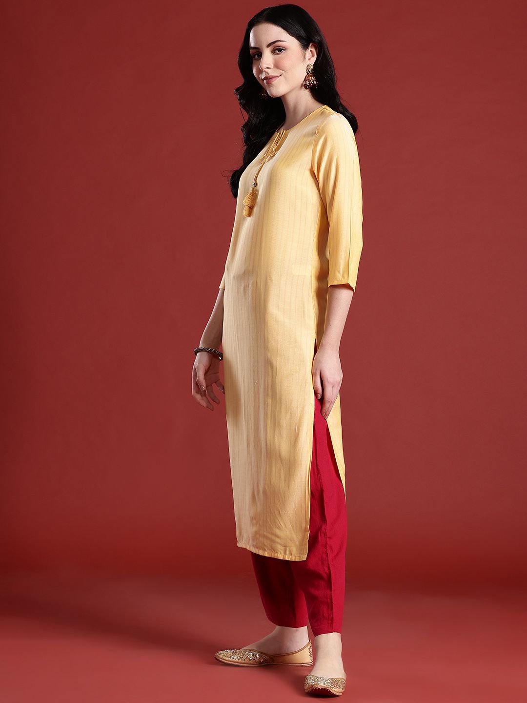 Anouk Tie-Up Neck Striped Kurta