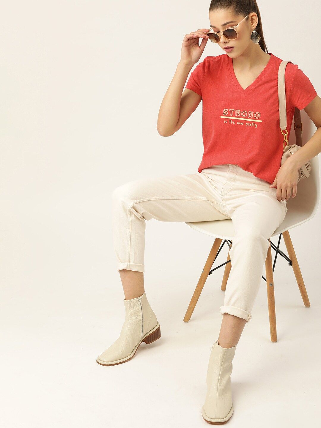 DressBerry Women Red Typography Printed V-Neck T-shirt