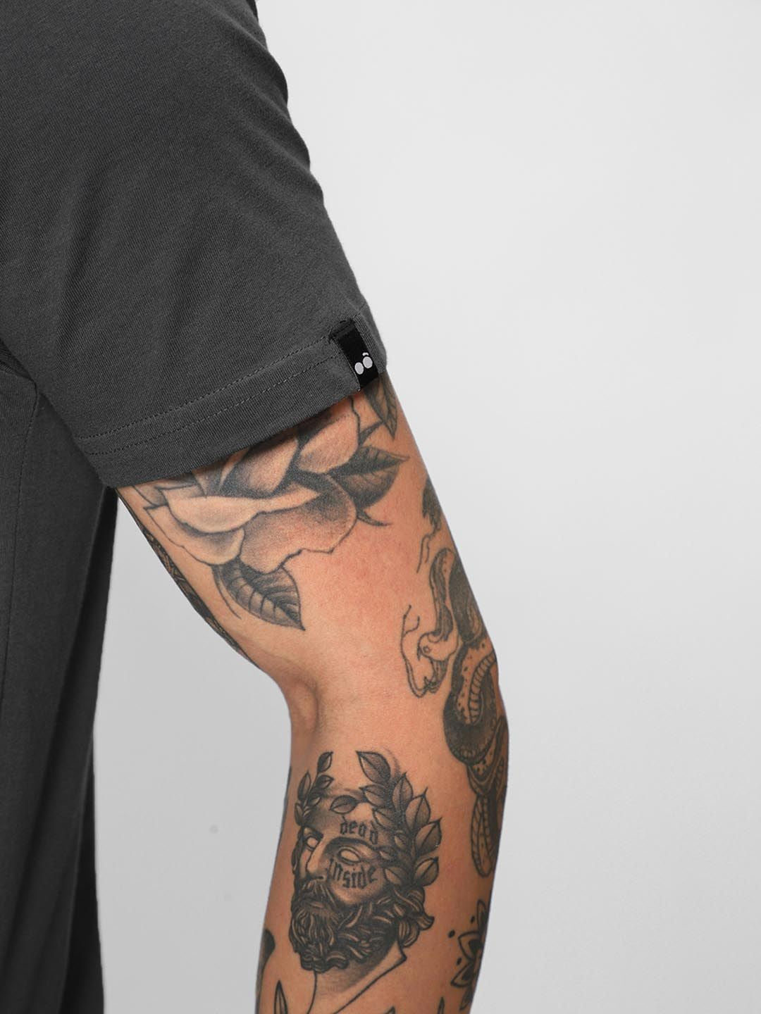 Bewakoof Graphic Dicetak T-Shirt Kapas Tulen Pure