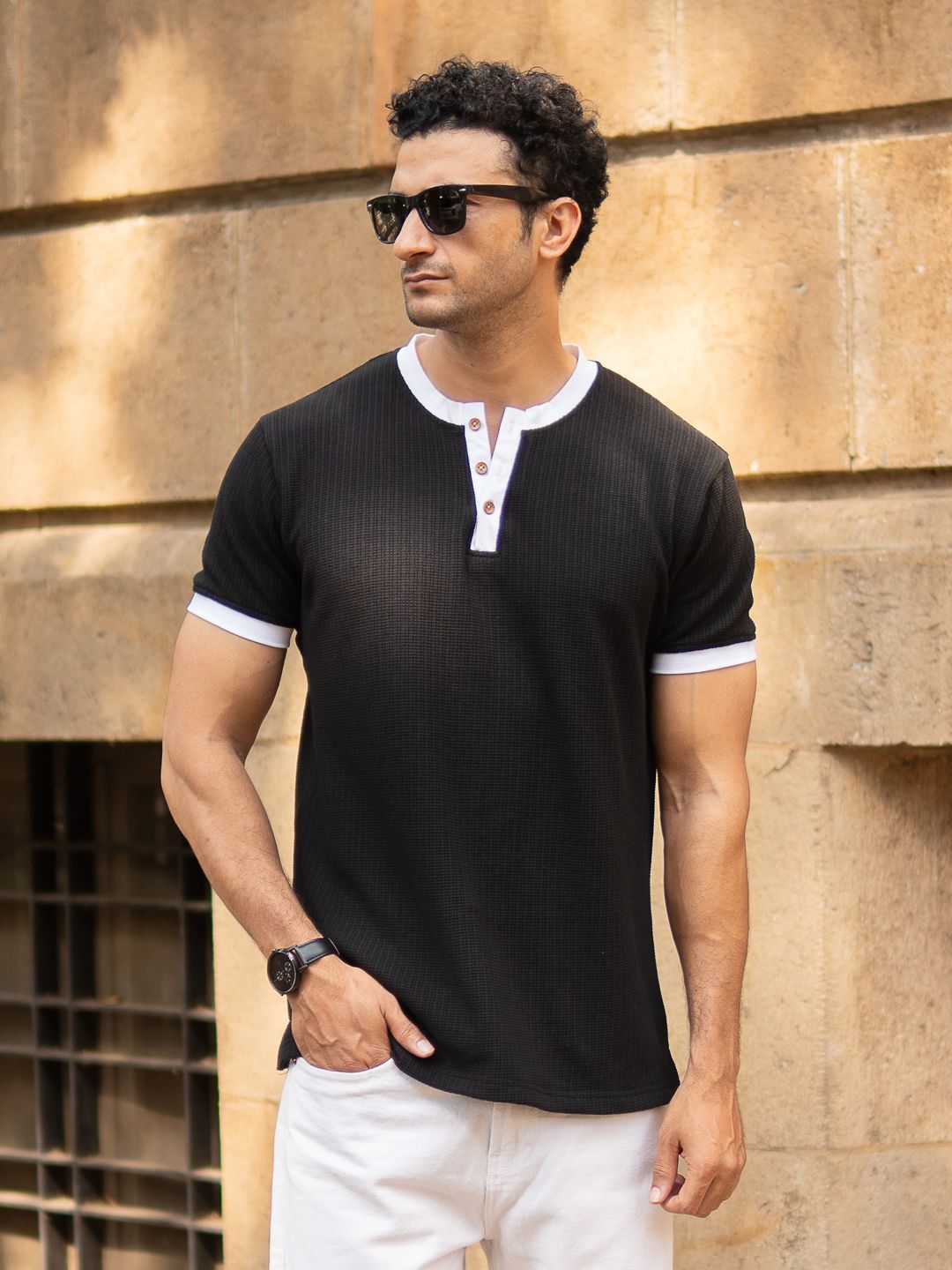 Powerlook Men Black Contrast Henley T-Shirt