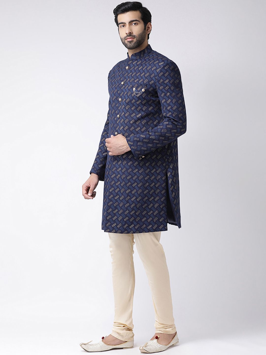 KISAH Men Navy Blue & Cream-Coloured Abstract Printed Indowestern Sherwani Set