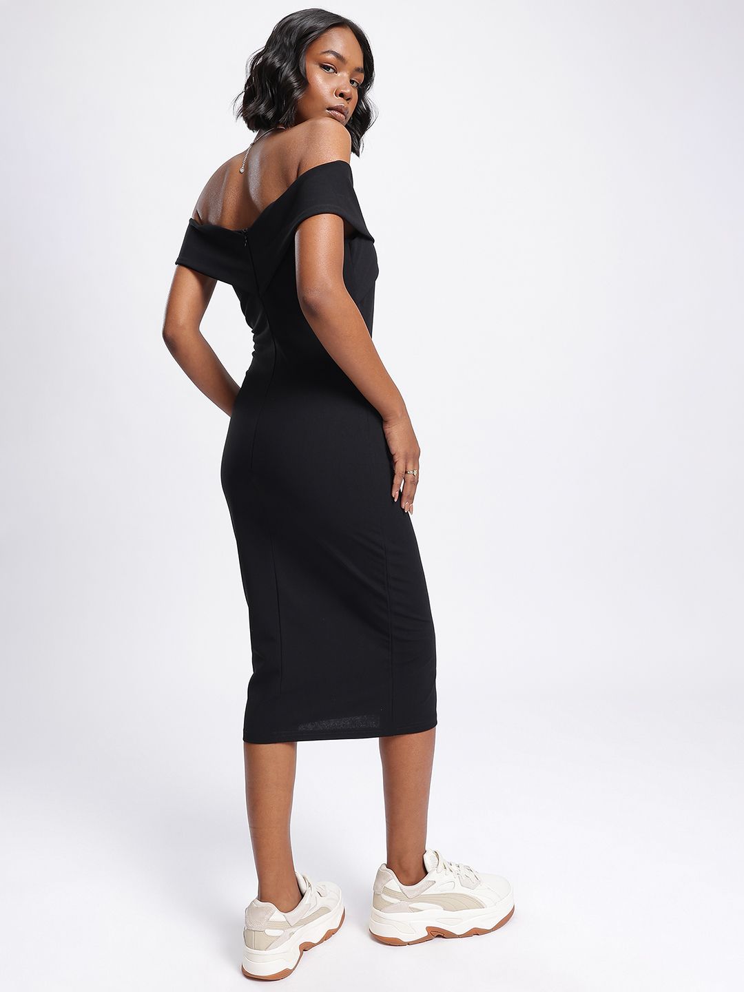 DressBerry Midnight Muse Off-Shoulder Bodycon Dress