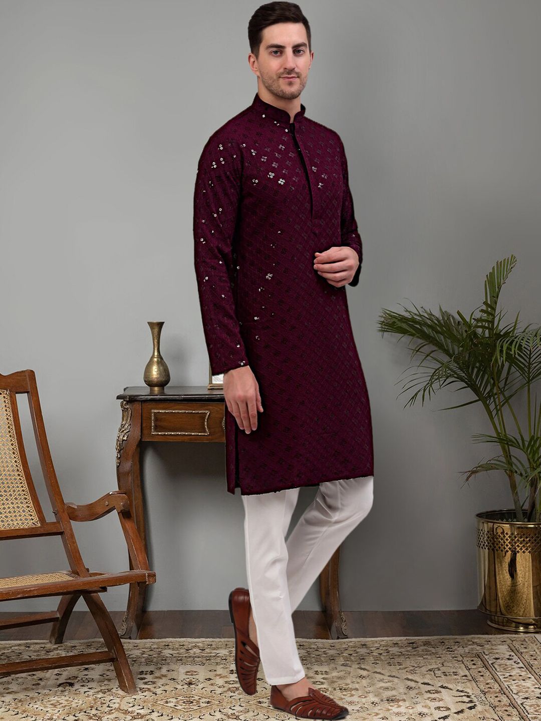 Jompers Ethnic Motif Embroidered Mandarin Collar Sequinned Pure Cotton Kurta with Trousers