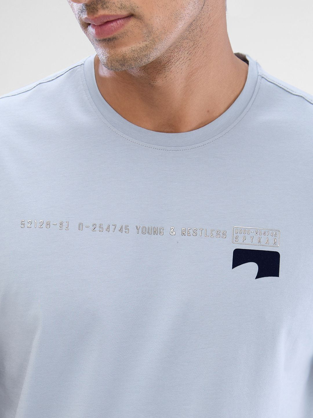 SPYKAR Men Typography Printed Slim Fit Round Neck T-shirt