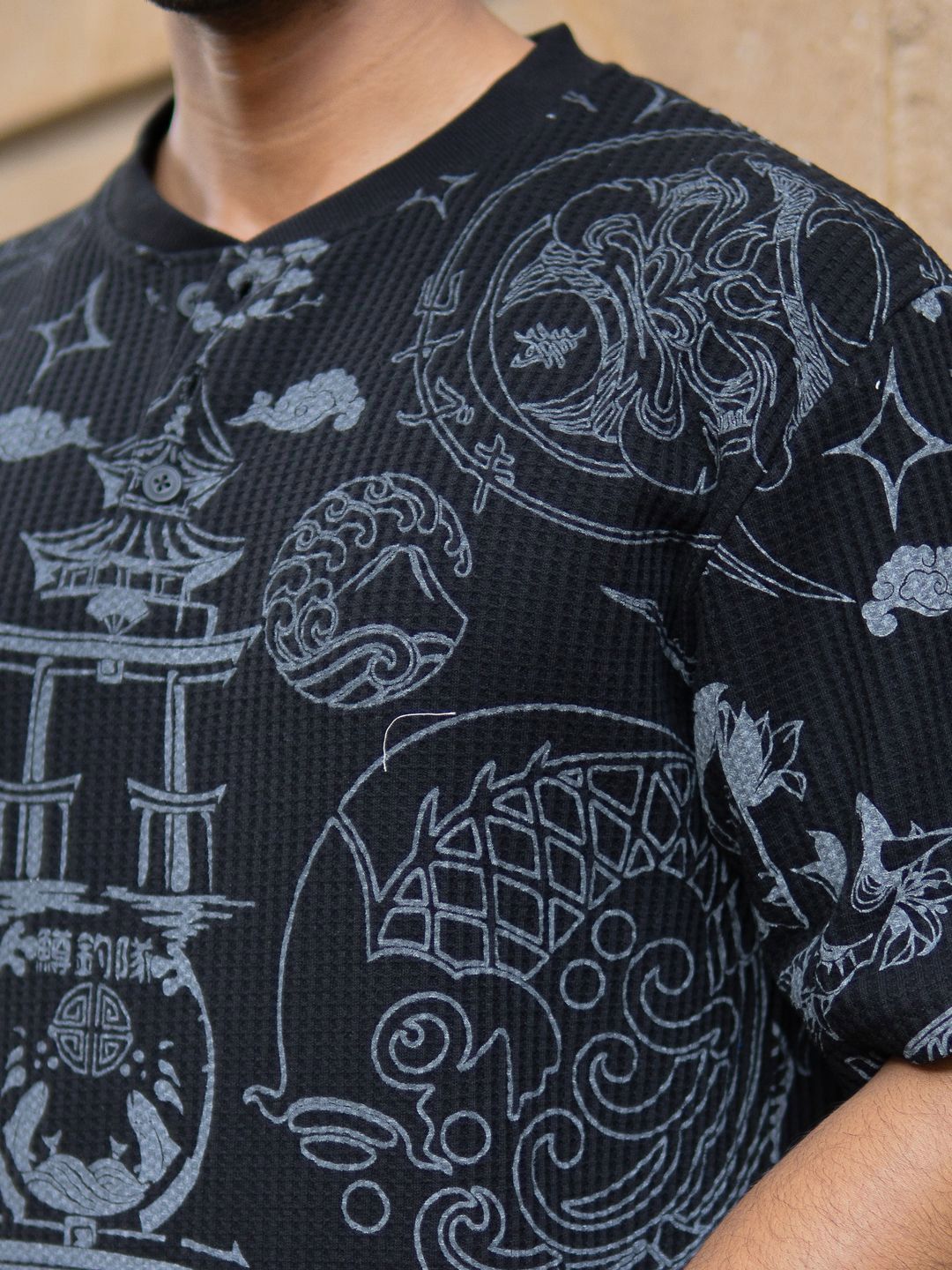 Powerlook Japanese Printed Henley Collar Drop-Shoulder Sleeves Oversized T-shirt