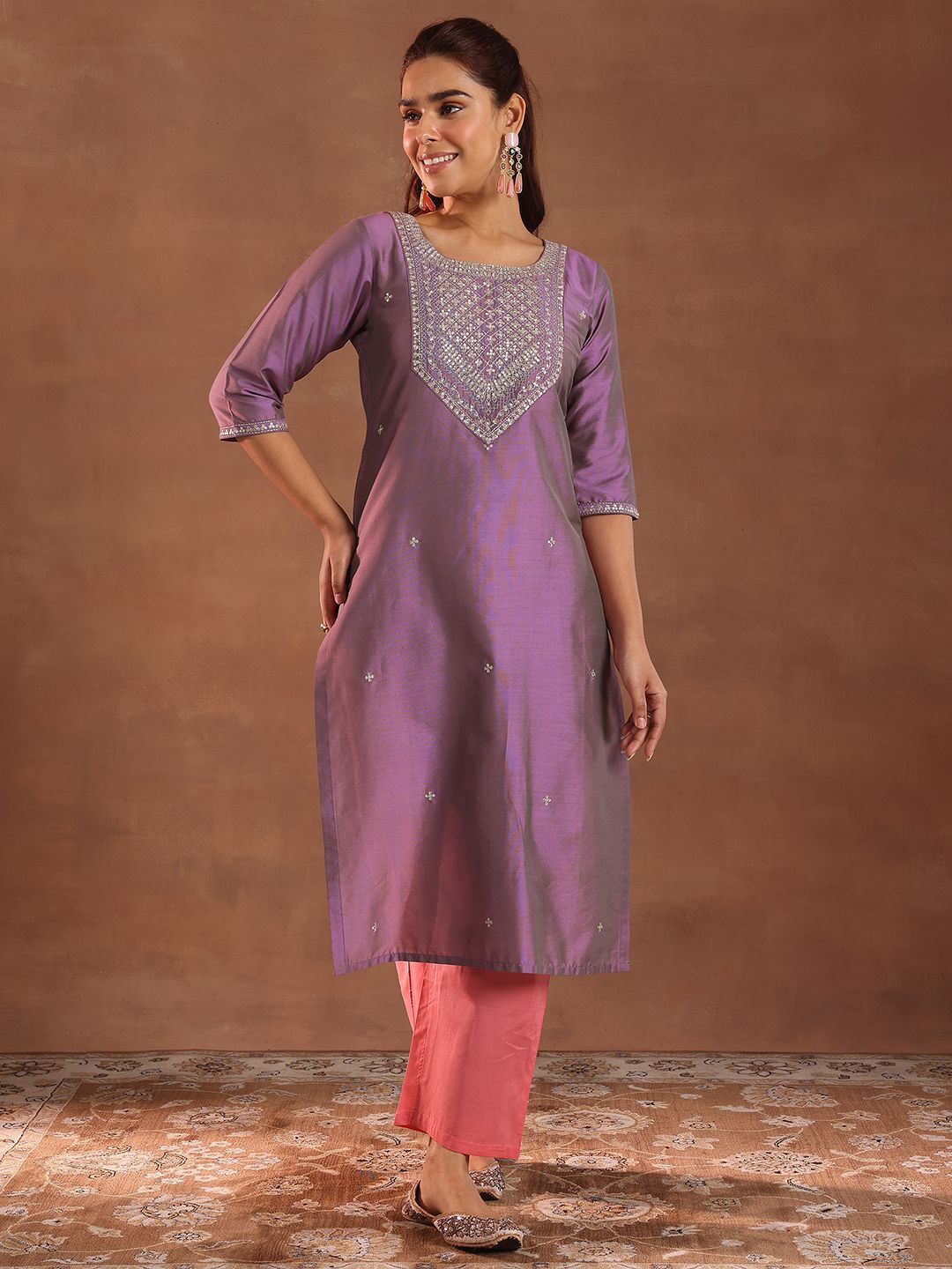 Gerua By Libas Women Floral Embroidered Round Neck Silk Straight Kurta