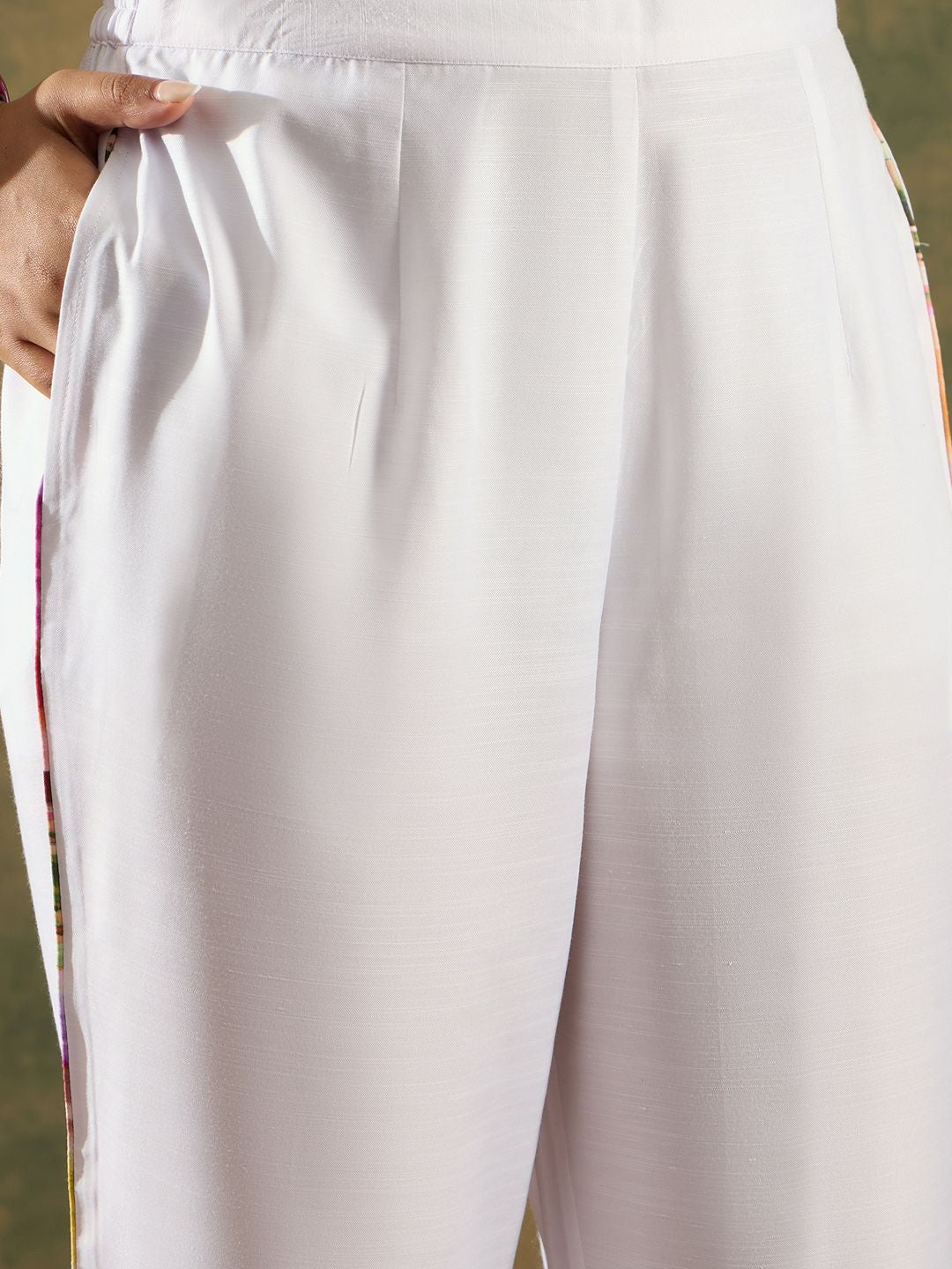 Indo Era Women Floral Printed Regular Kurta with Trousers