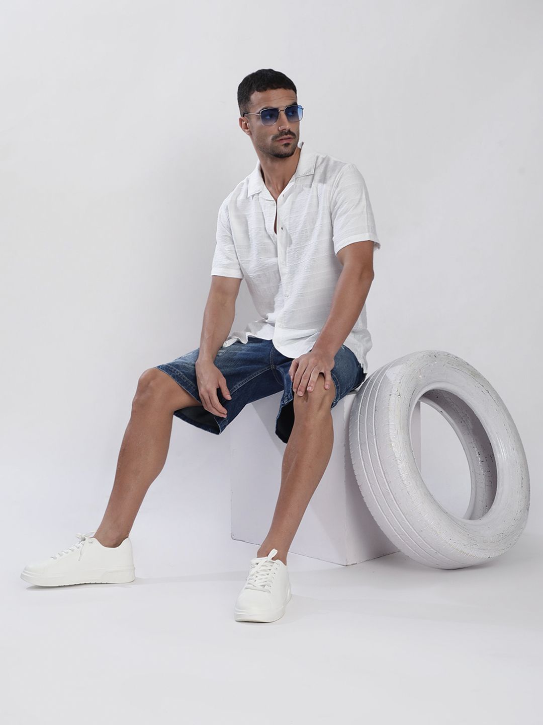 Bene Kleed Men Regular Fit Textured Casual Shirt