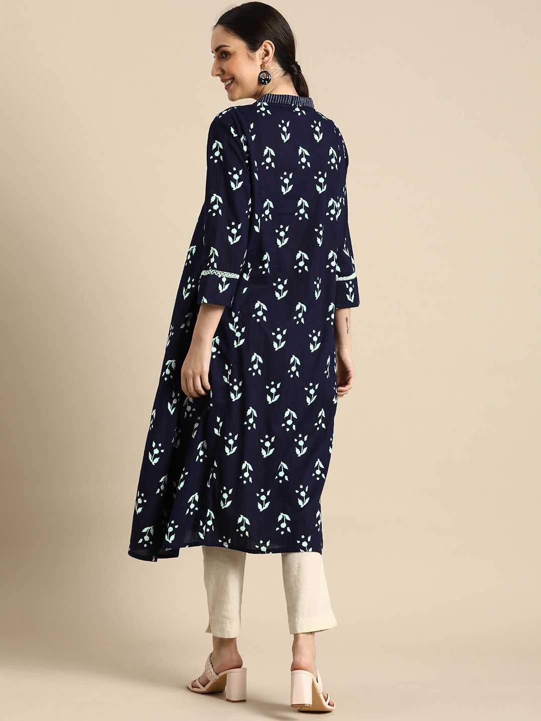 Anouk Women Navy Blue & White Ethnic Motifs Printed Indigo Kurta