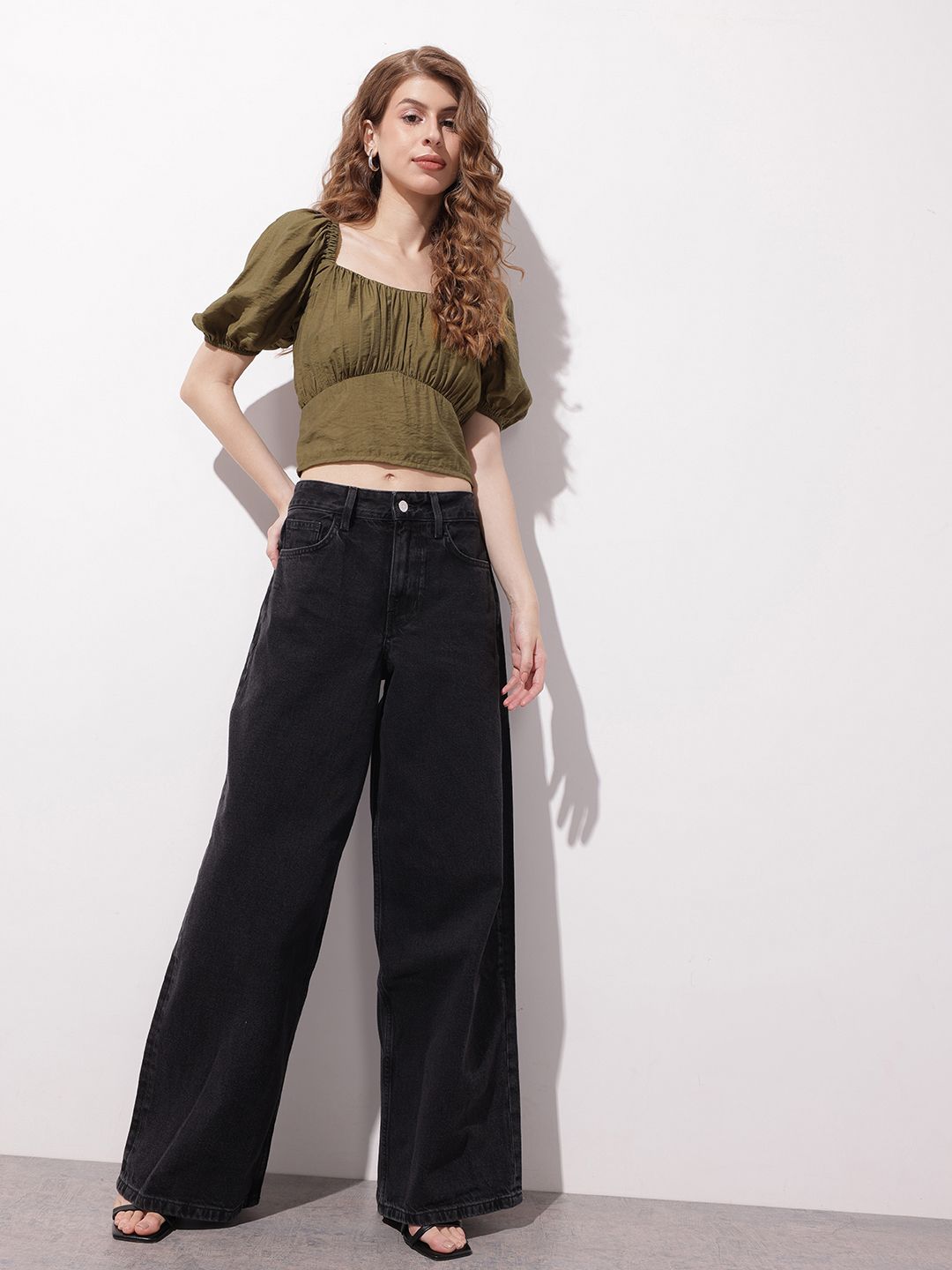 DressBerry City Chic Minimals Blouson Crop Top