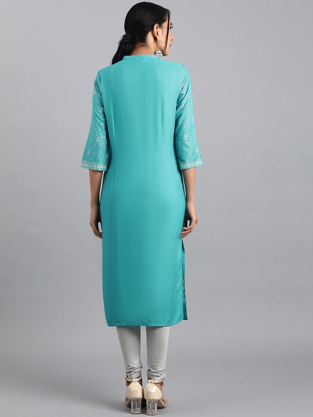 W Blue Floral Printed Keyhole Neck Straight Kurta