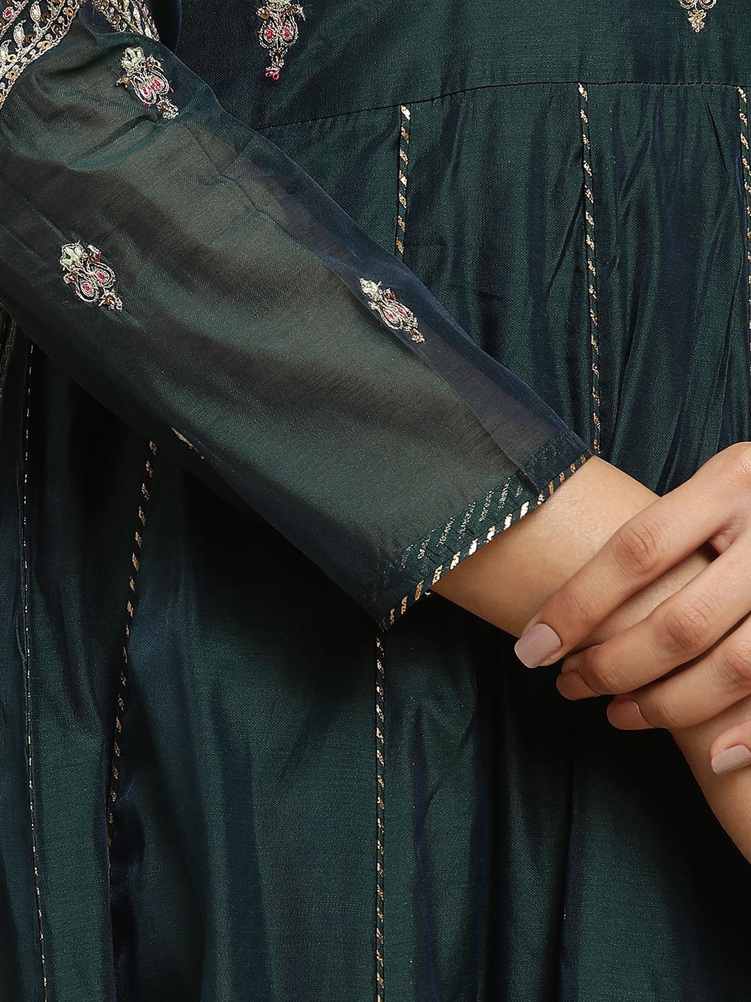 W Ethnic Motifs Embroidered Round Neck Thread Work Anarkali Kurta With Trousers & Dupatta