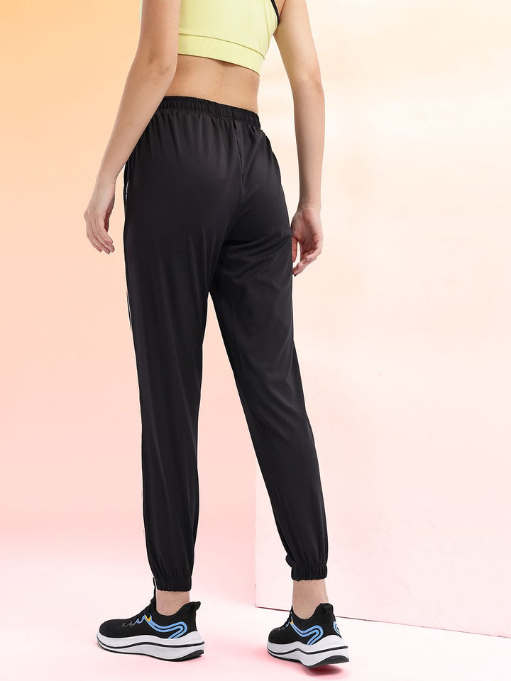 HRX by Hrithik Roshan Women Brand Logo Detail Rapid-Dry Running Joggers