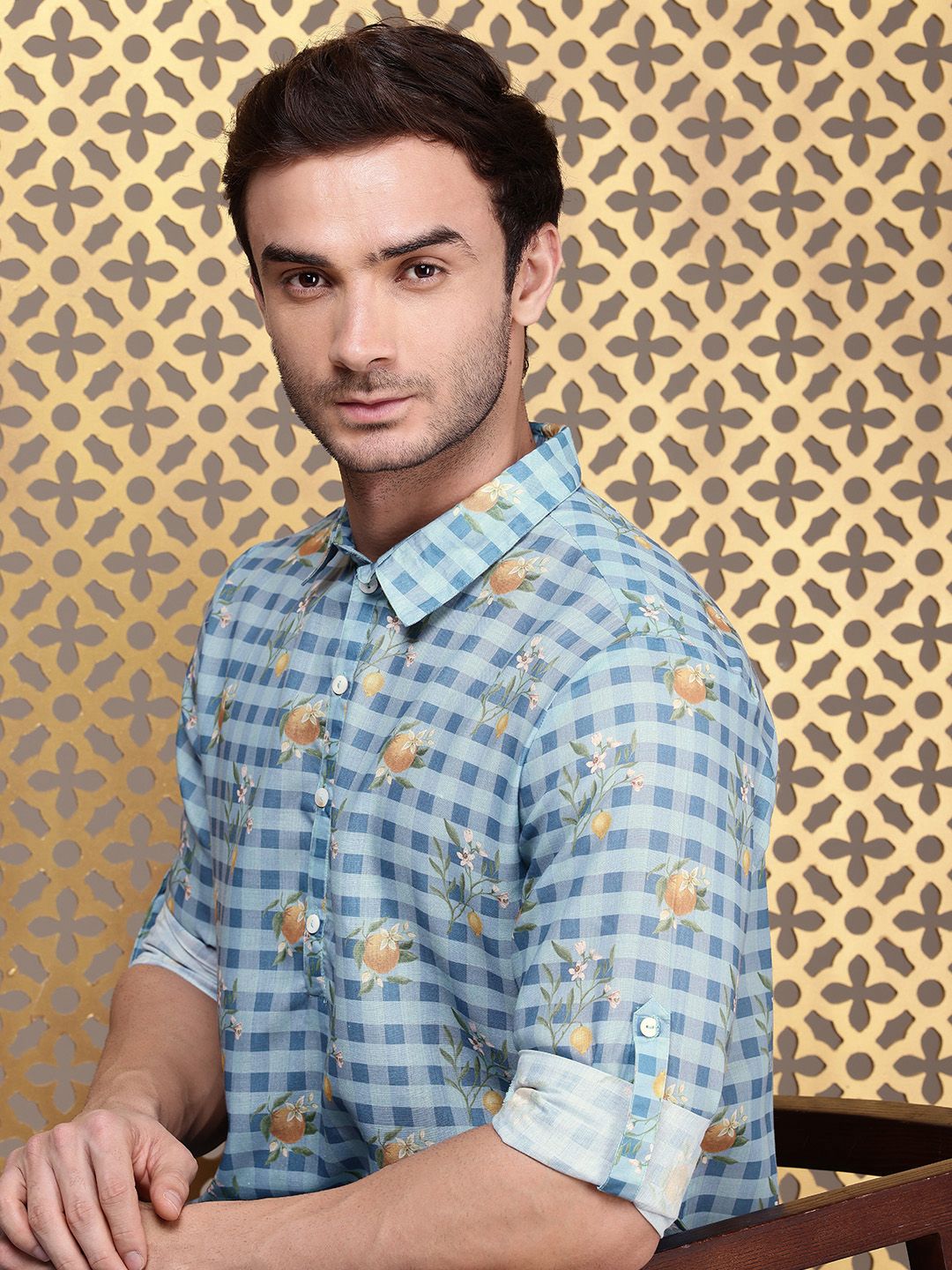 House of Pataudi Checked Jashn Kurta