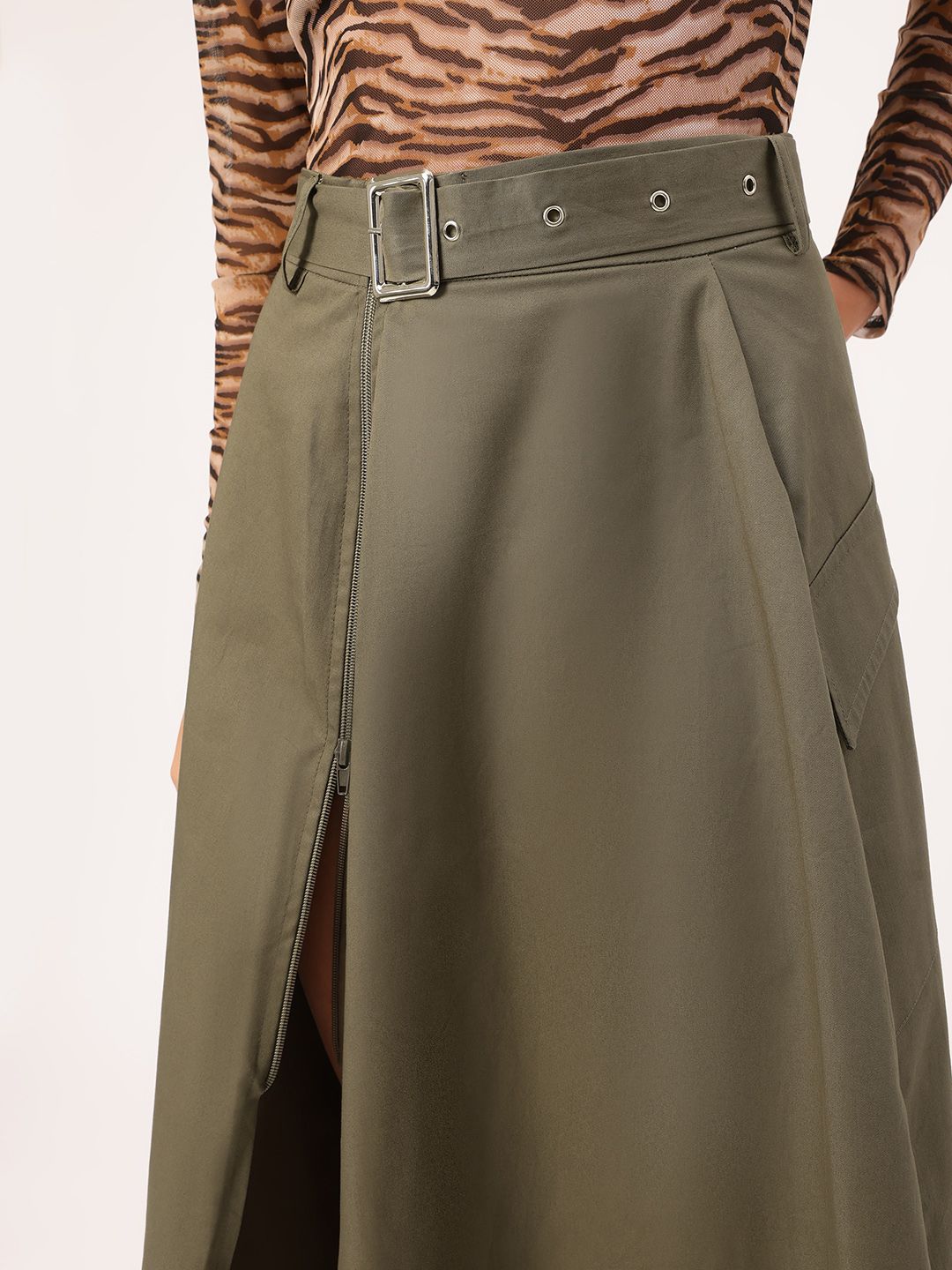 DressBerry Bold & Stylish Side High Slit A-Line Belted Midi Skirt