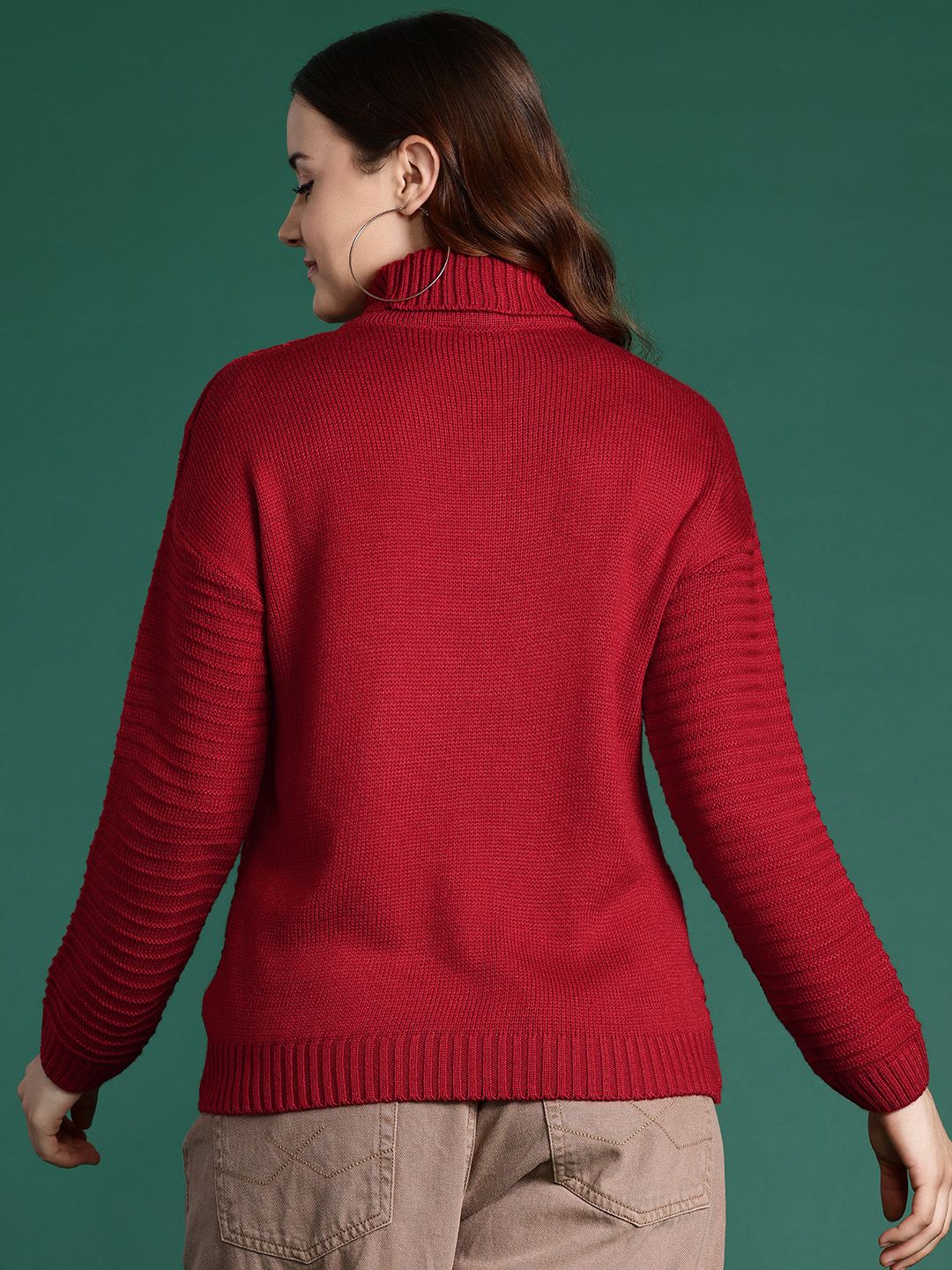 DressBerry Acrylic Cable Knit Pullover