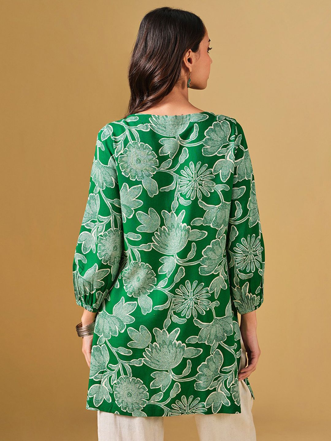 Global Desi Tie-Up Neck Floral Printed Kurti