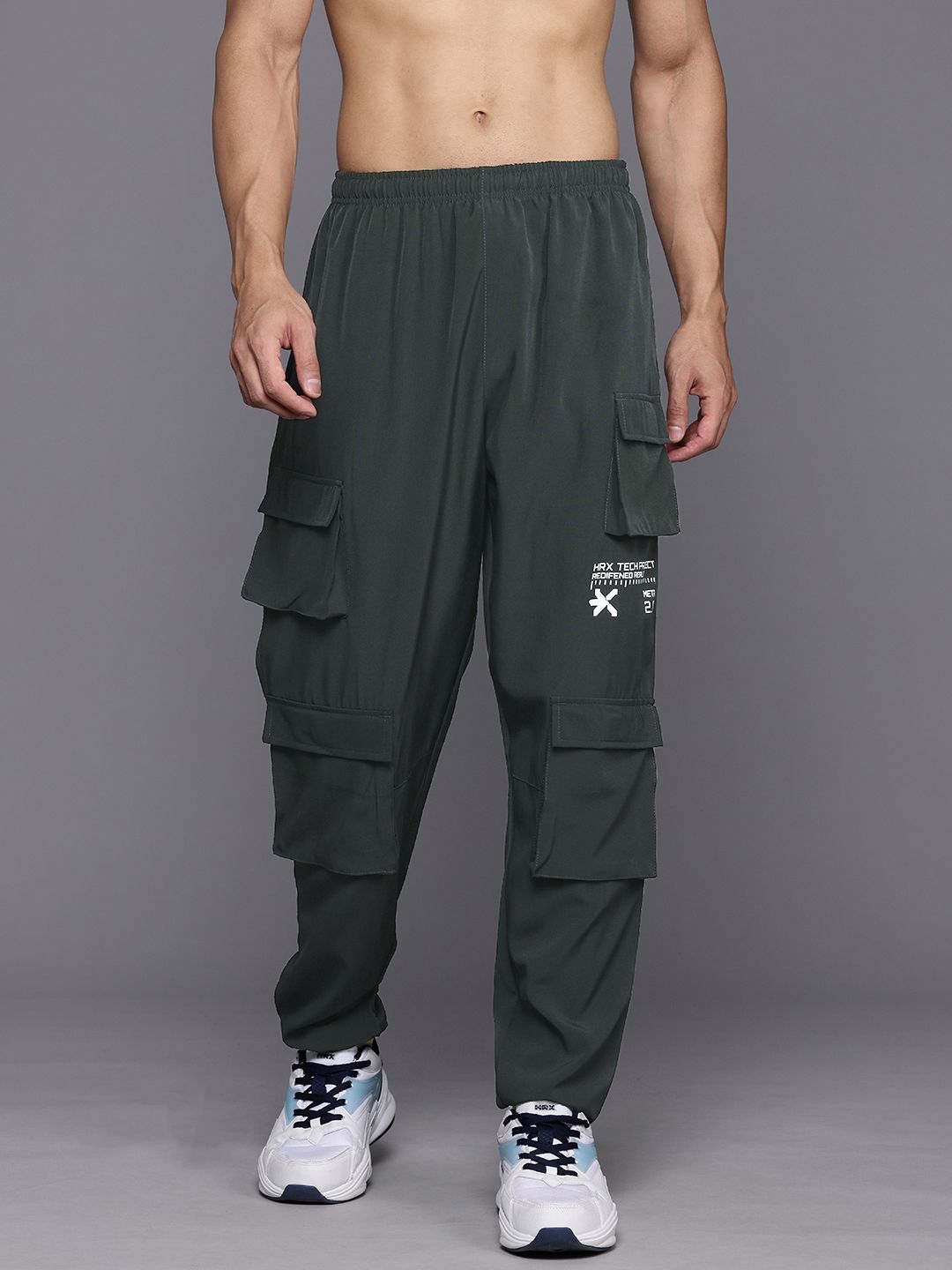 HRX by Hrithik Roshan Men Cargo-Style Lifestyle Joggers