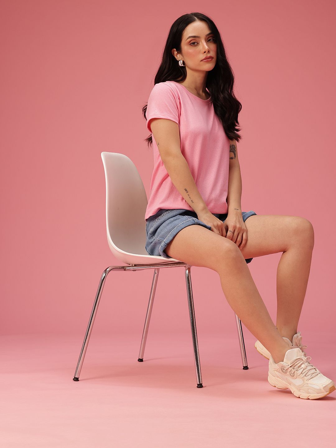 T-shirt dicetak grafik Dressberry