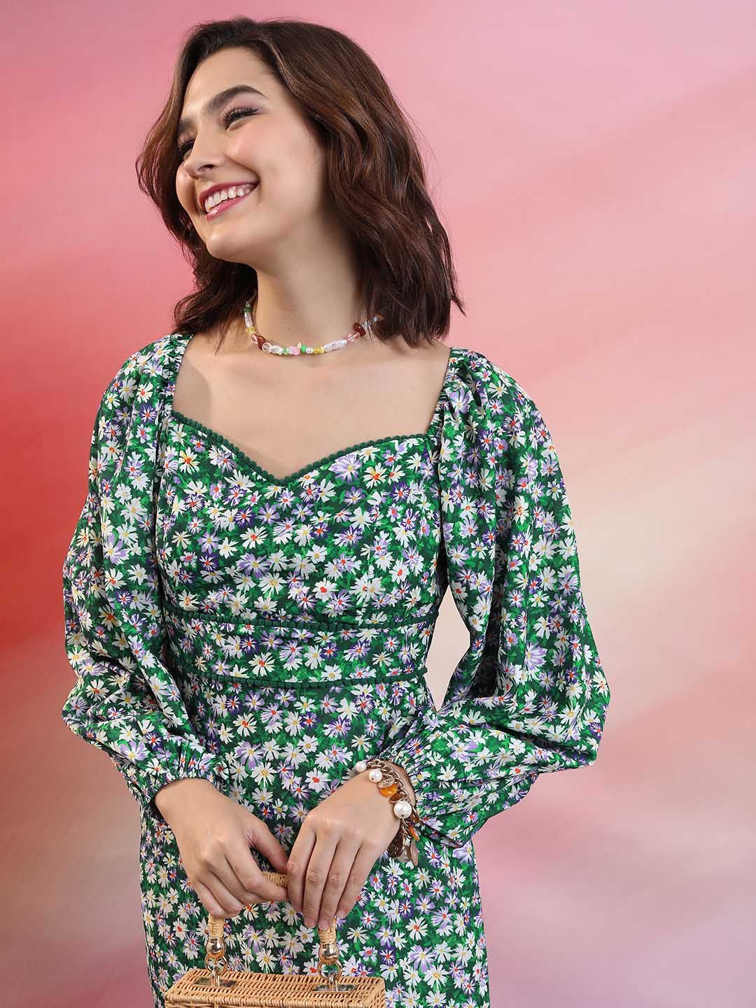 Tokyo Talkies Green Floral Printed Sweetheart Neck Puff Sleeve Pleated A-Line Dress