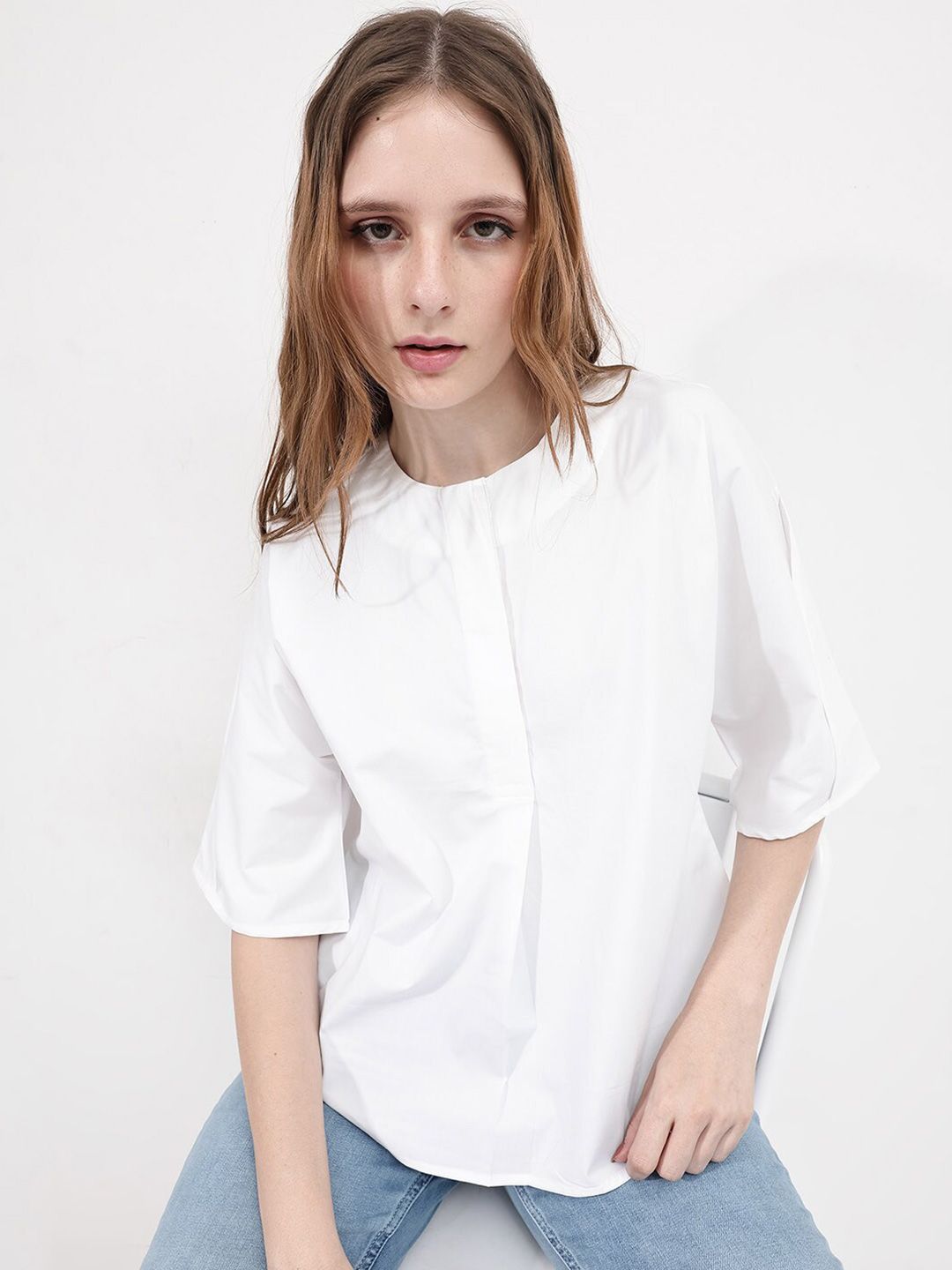 RAREISM Round Neck Flared Sleeve Cotton Top
