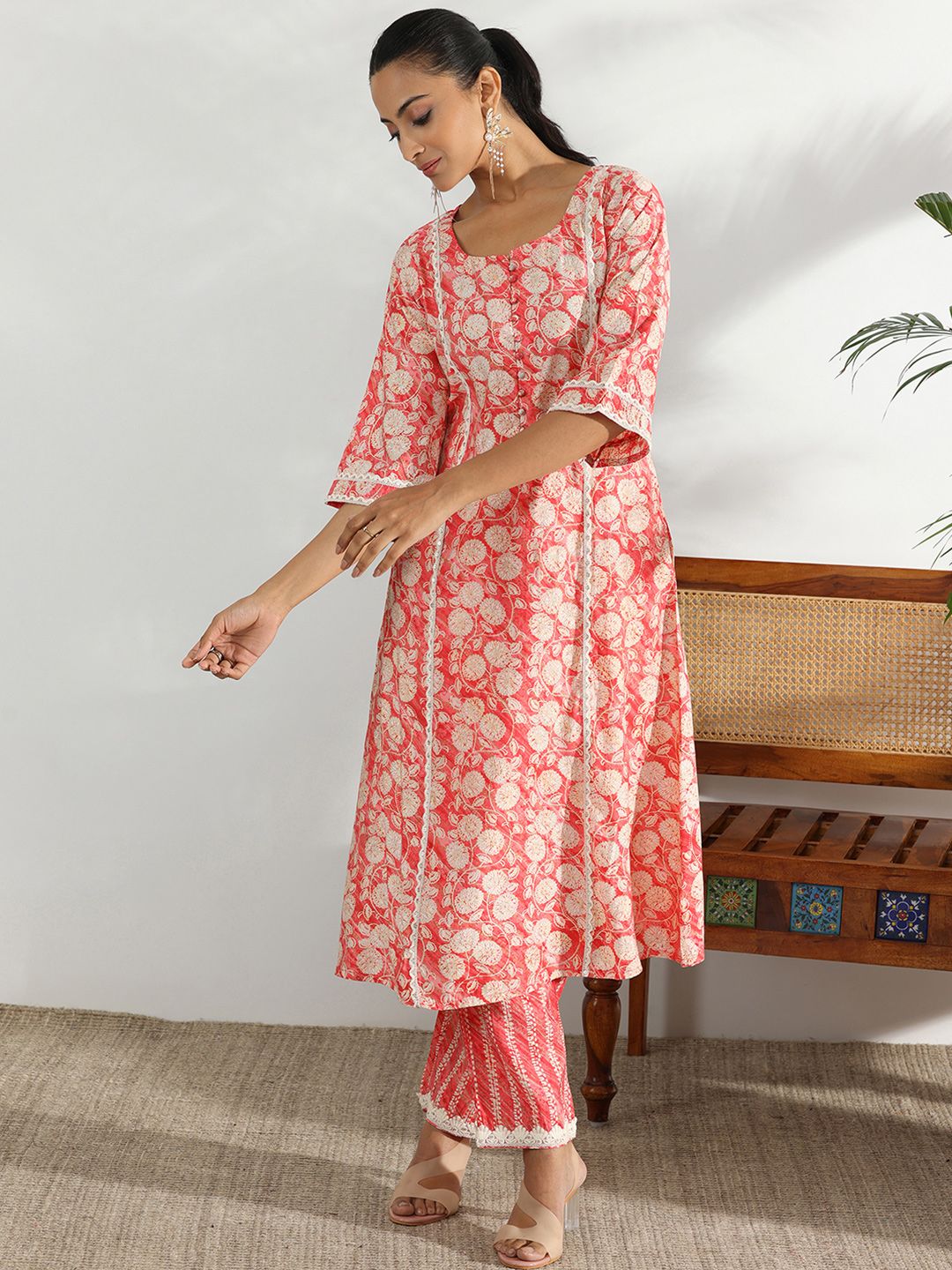 Libas Floral Printed Round Neck Three-Quarter Sleeves Panelled Kurta with Trousers