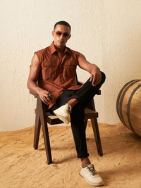 DENNISON Smart Sleeveless Cotton Casual Shirt