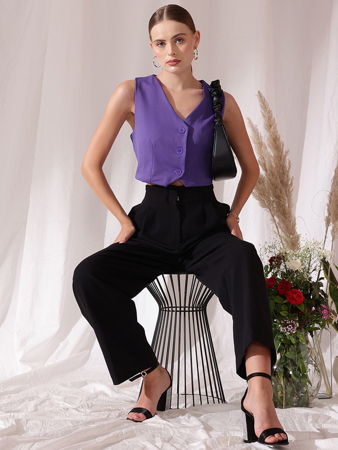 STREET 9 V-Neck Sleeveless Waistcoat