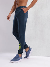 HRX by Hrithik Roshan Men Typography Print Rapid-Dry Training Joggers