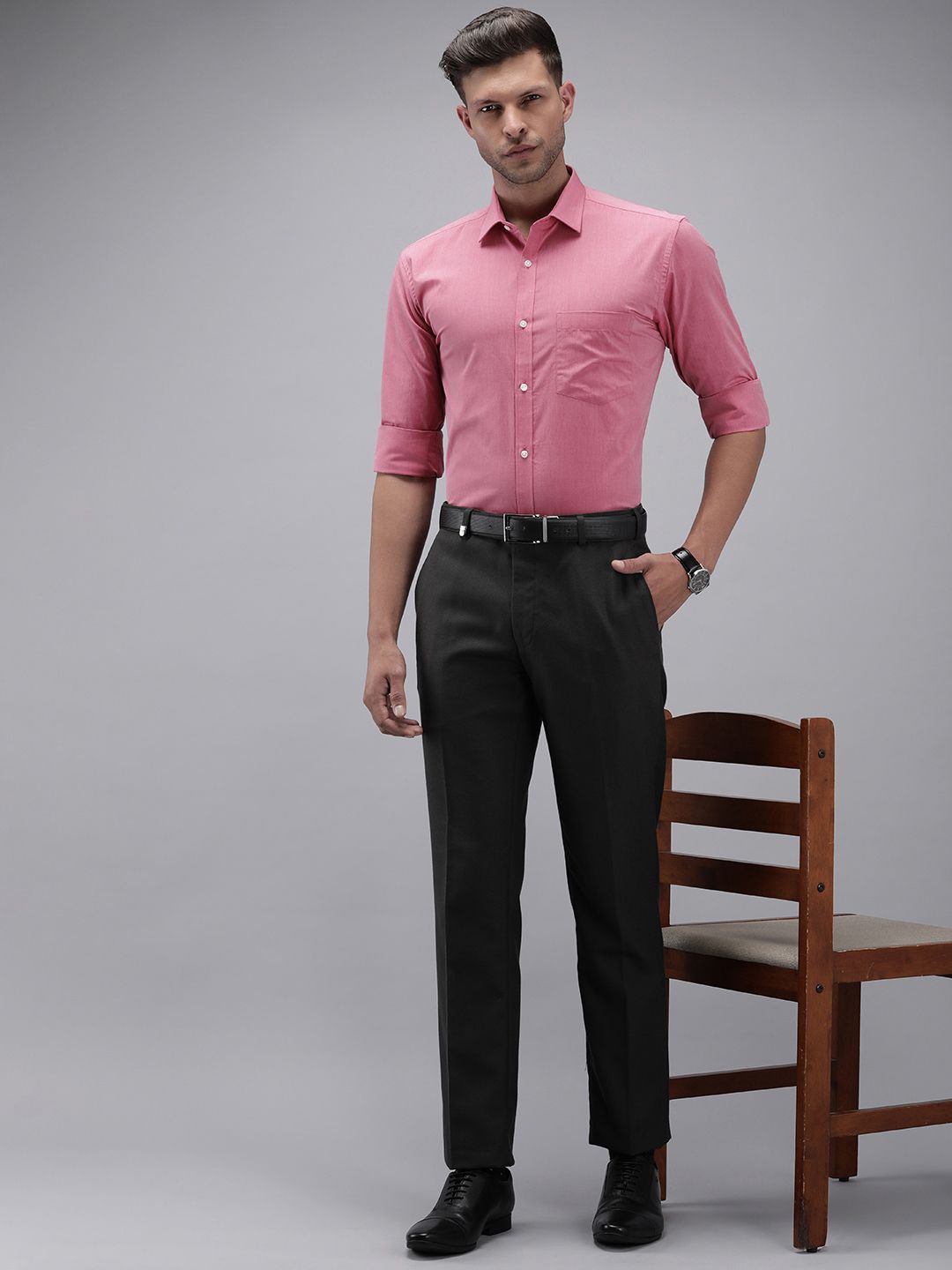 Park Avenue Pure Cotton Slim Fit Baju Formal Legap
