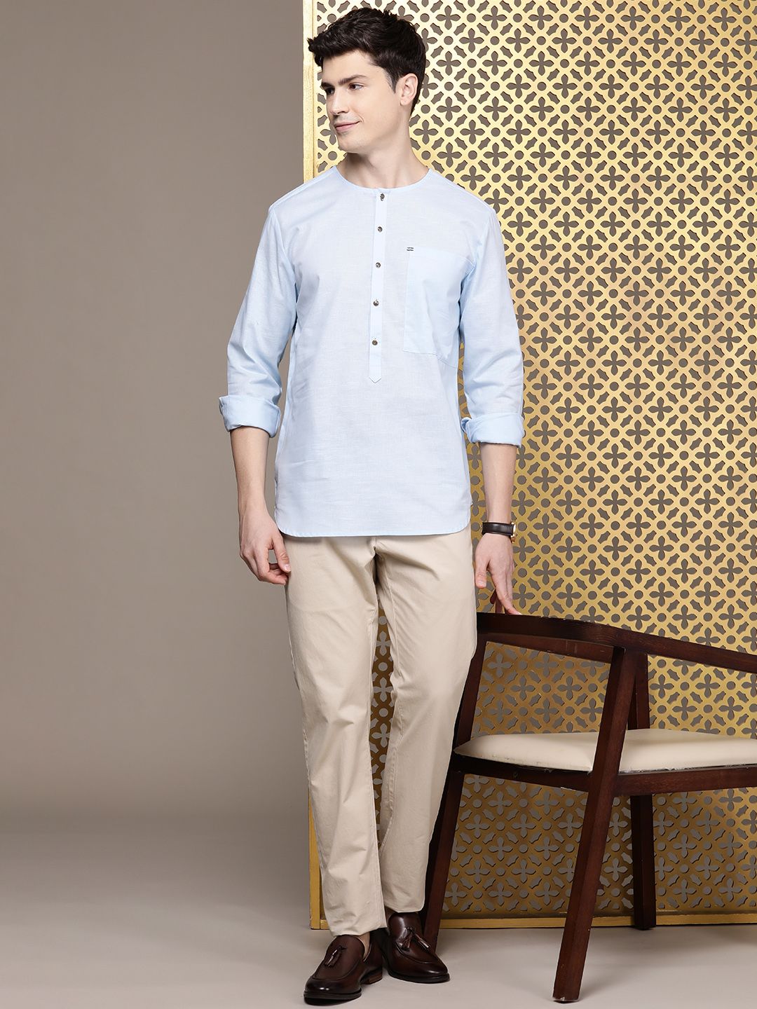 House of Pataudi Solid Round-Neck Rozana Kurta