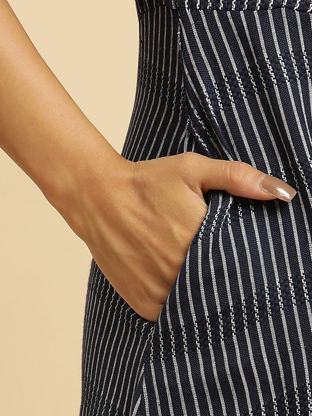 W Self Design Round Neck Pure Cotton Maxi Dress