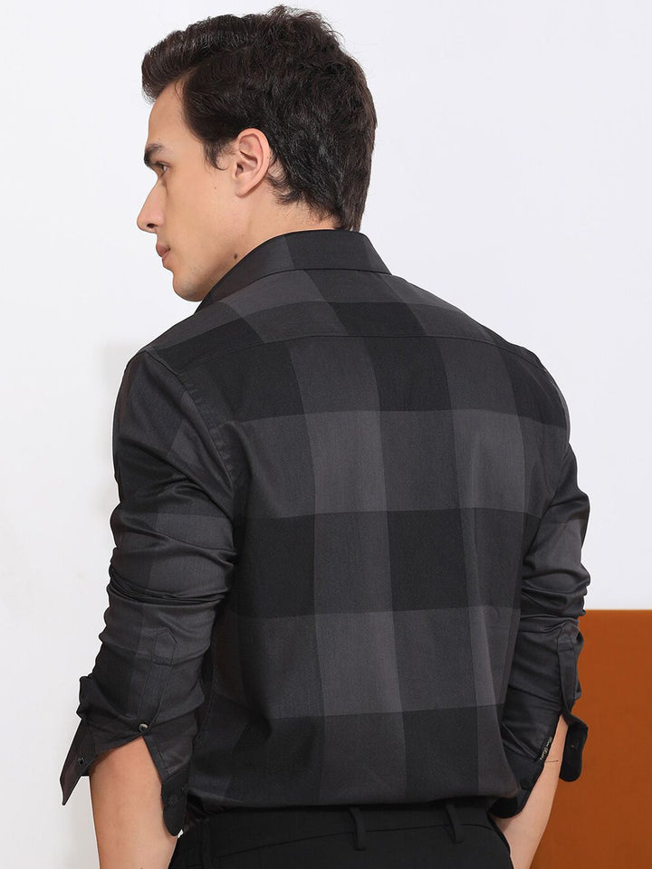 RARE RABBIT Men Santhe Checked Slim Fit Opaque Cotton Shirt
