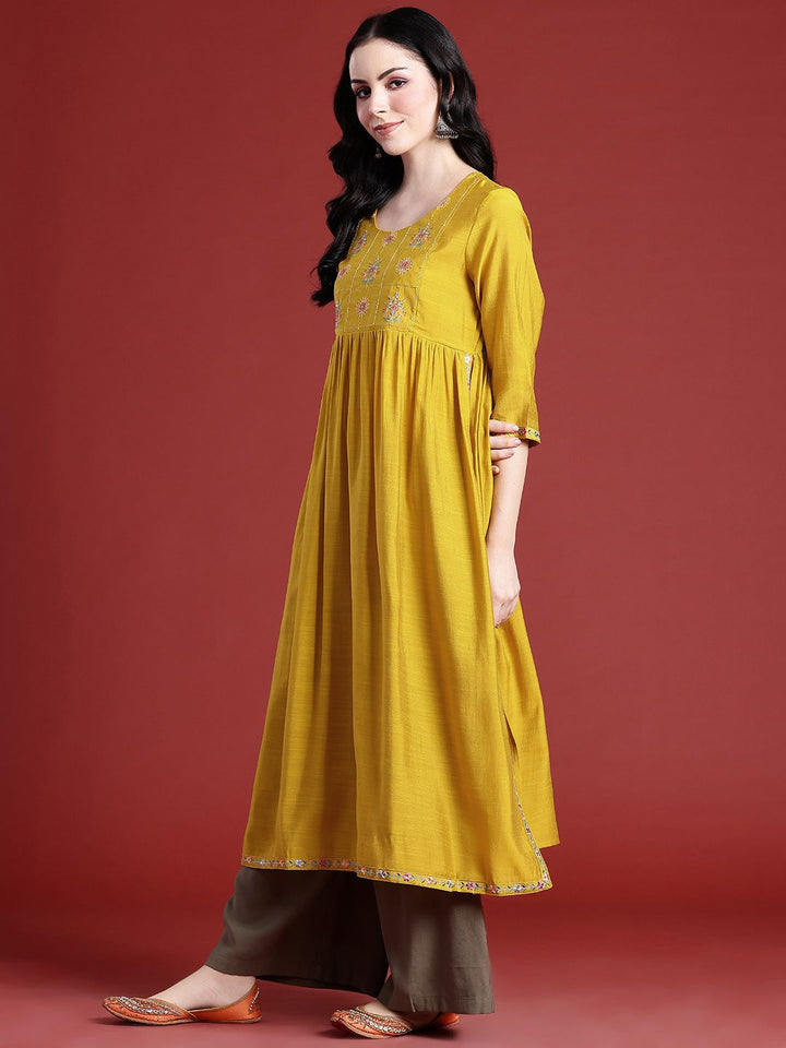 Anouk Floral Embroidered Sequinned Detail Empire-Style A-Line Kurta