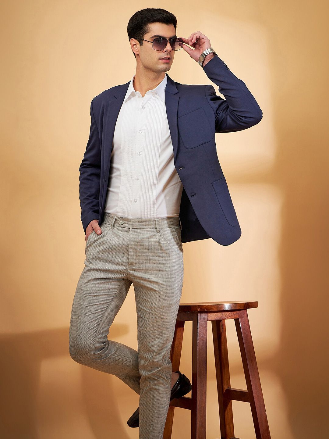 DENNISON Notch Lapel Collar Single-Breasted Blazer