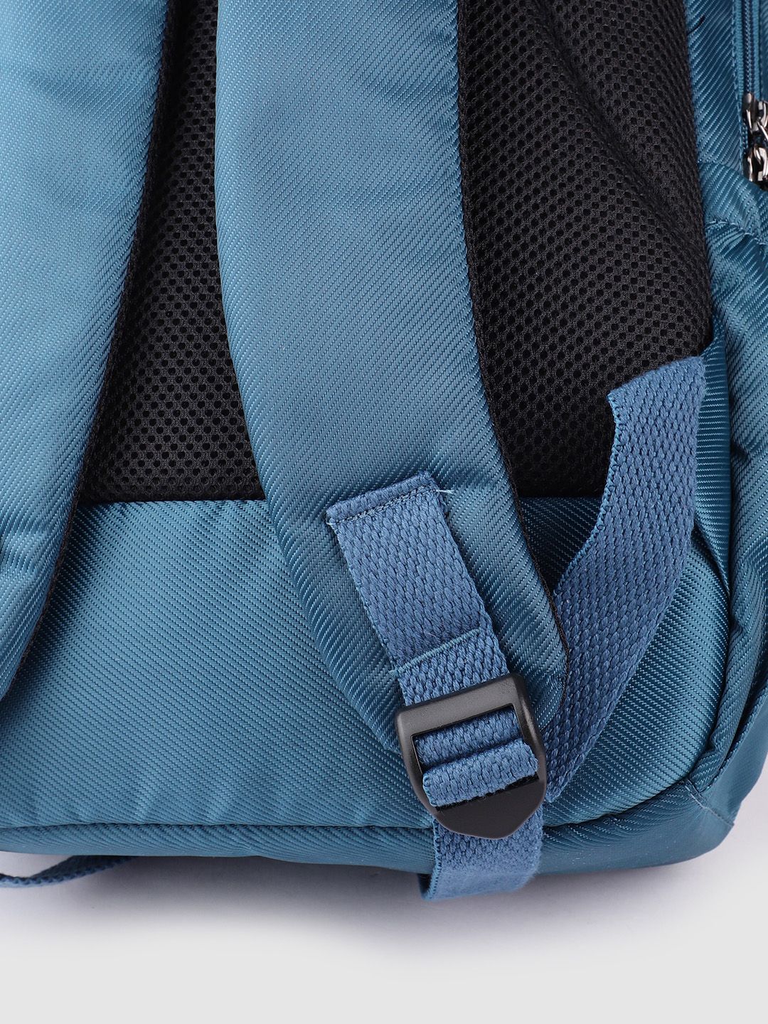 Lino Perros Women Self-Striped Backpack