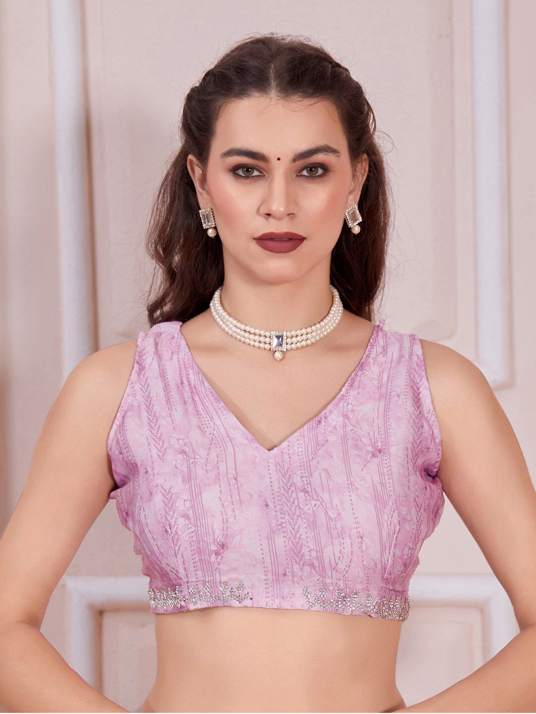 Saree mall Floral Printed Beads & Stones Satin Saree