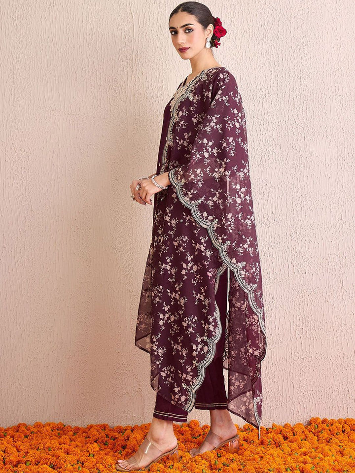 Indo Era Women Floral Embroidered Regular Kurta with Trousers & With Dupatta
