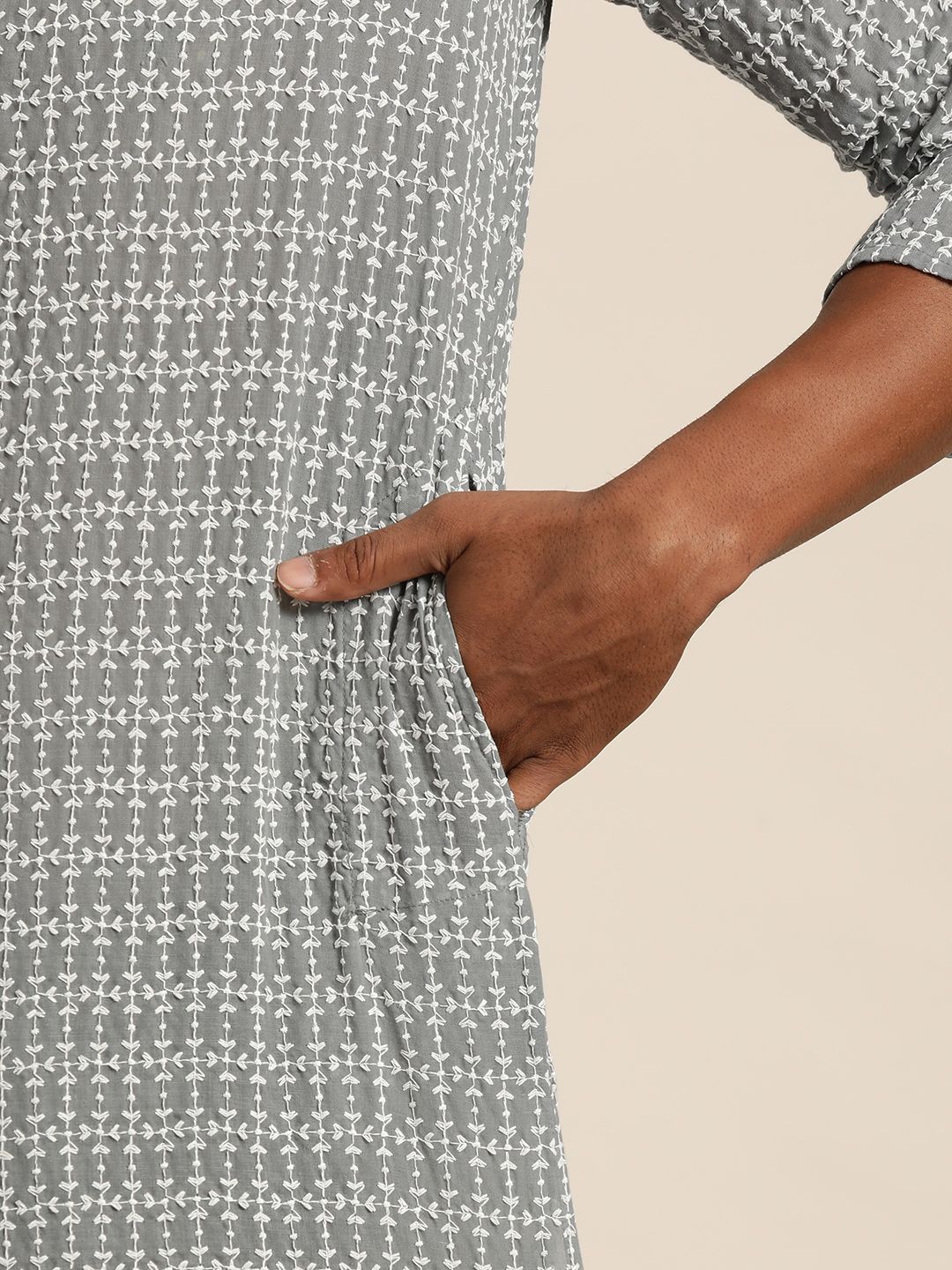 SOJANYA Cotton Sulam Kurta