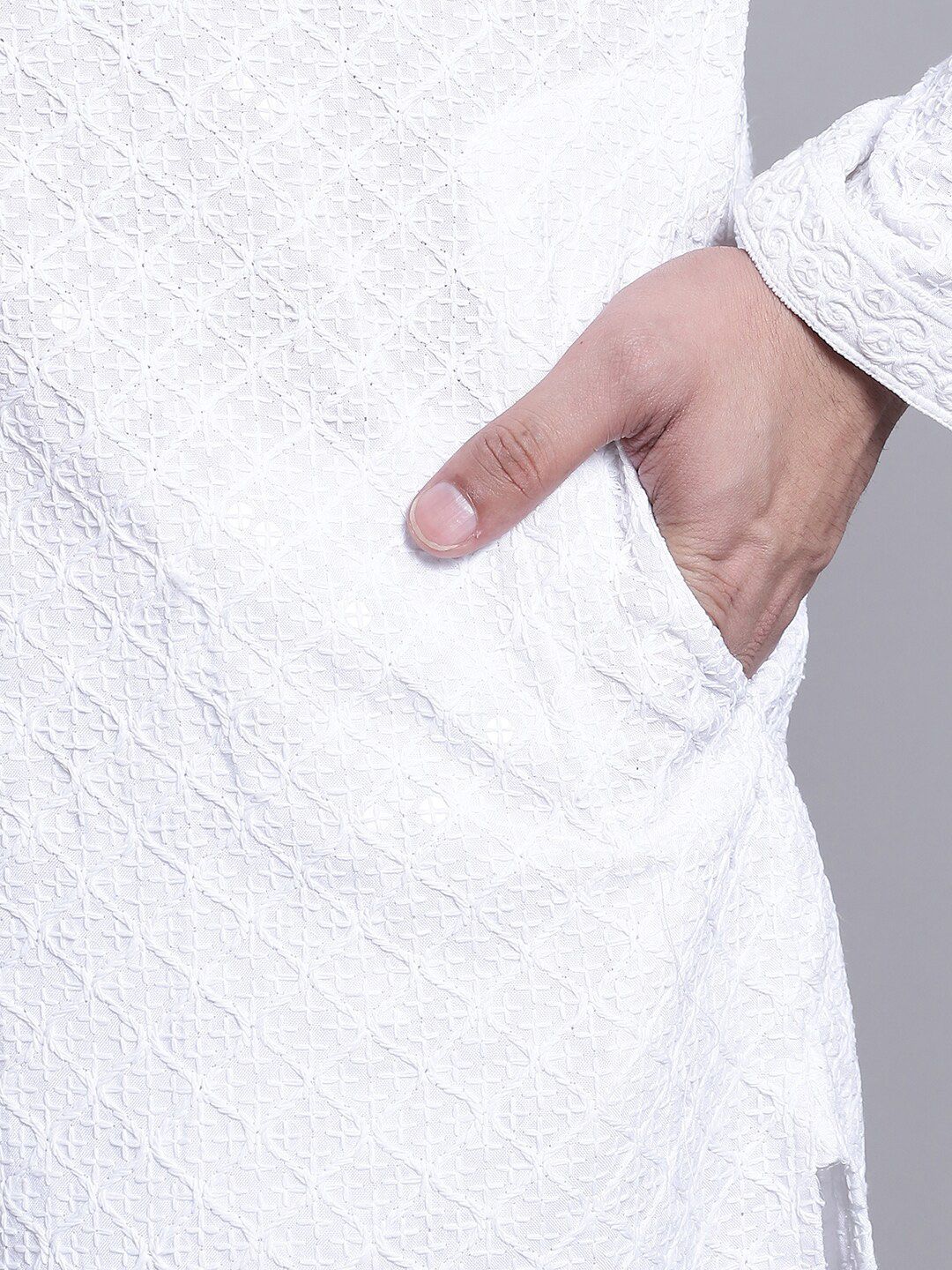 SOJANYA Mandarin Collar Chikankari Embroidered Pure Cotton Kurta