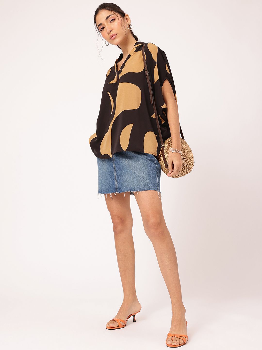 DressBerry Feminine Force Printed A-Line Top