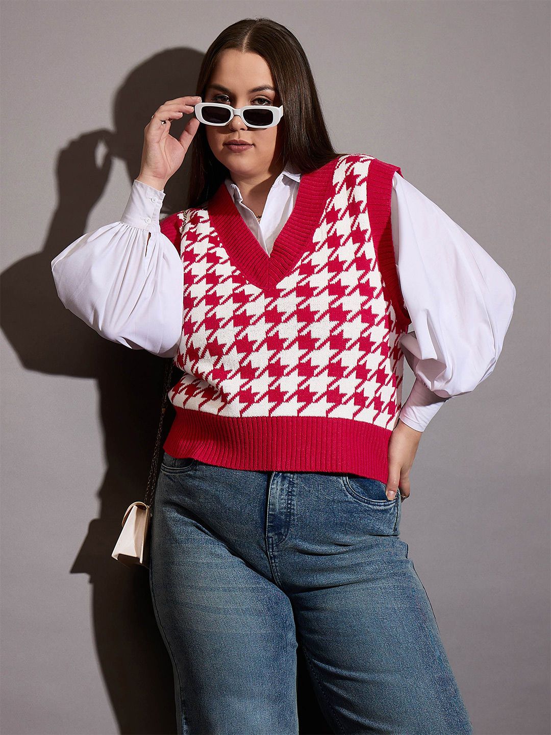 SASSAFRAS Curve Women Printed Sweater Vest