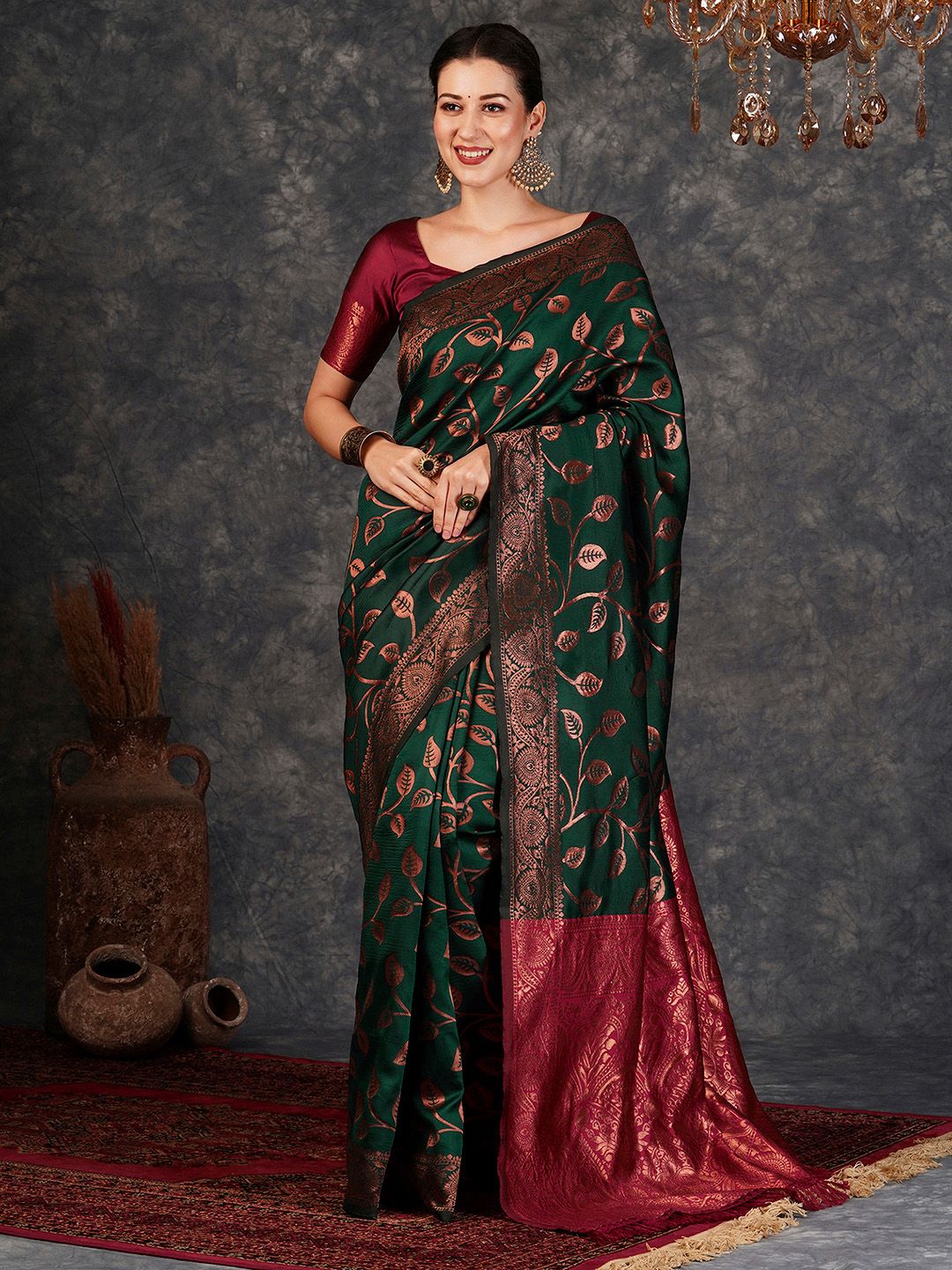 KALINI Woven Design Zari Silk Blend Banarasi Saree