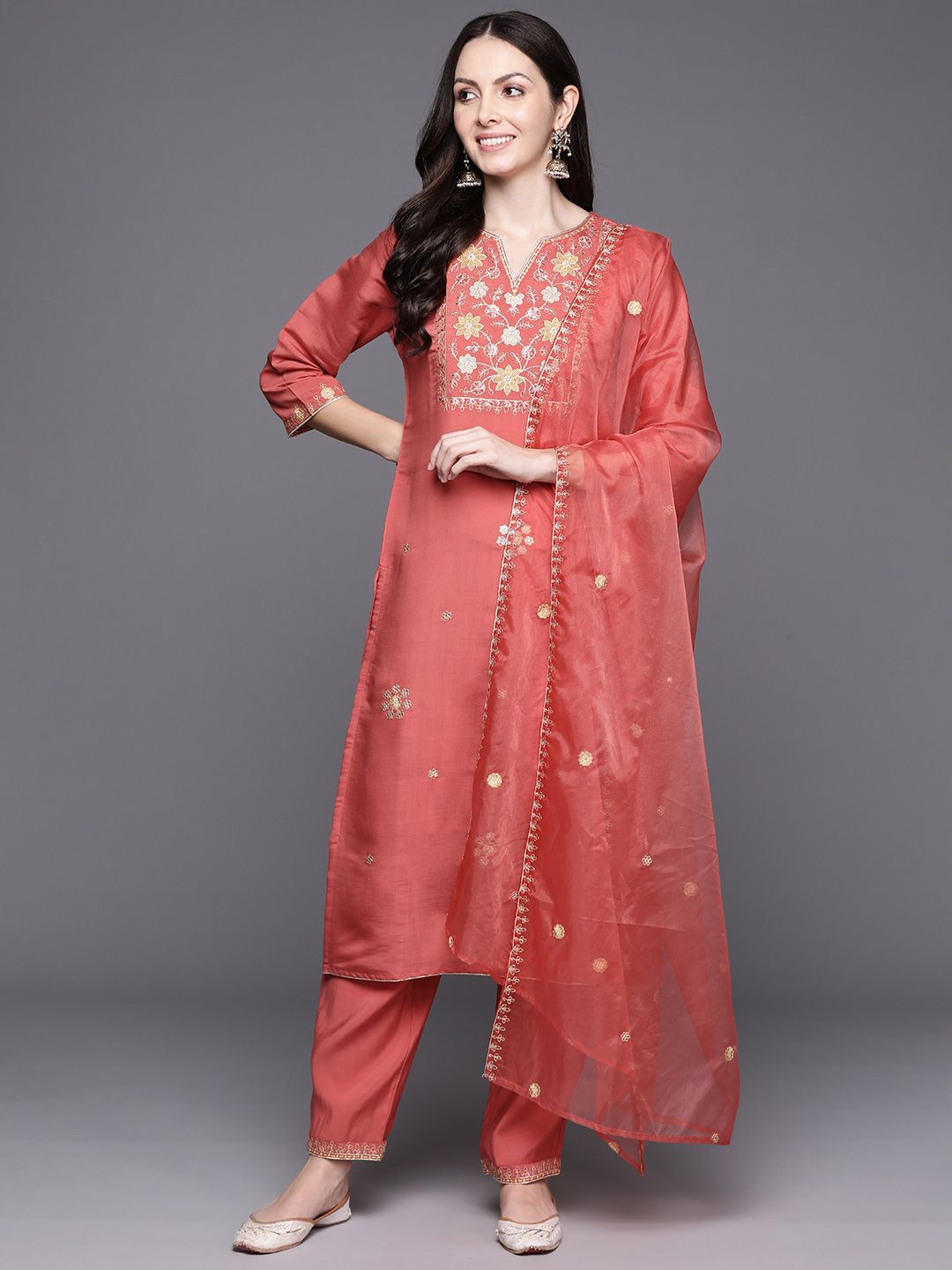Indo Era Women Floral Embroidered Regular Sequinned Kurta with Trousers & With Dupatta