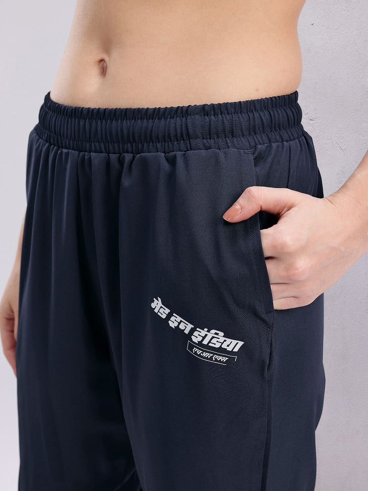 HRX by Hrithik Roshan Women Mid-Rise Regular Fit Lifestyle Joggers